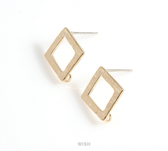 Hammered Rhombus Stud Earrings in Matte Gold, Geometric Ear Studs / MMG-507-E