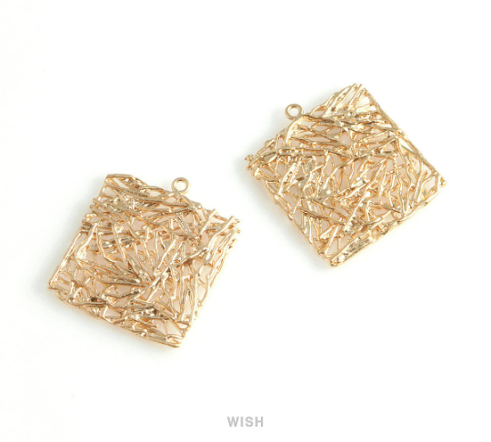 Square Mesh Pendants in Matte Gold, Abstract Square Mesh Charm / MMG-436-P