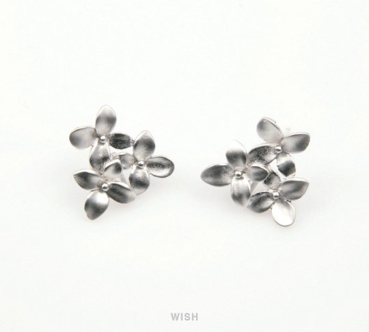 3 Flower Stud Earrings in Matte Rhodium, Flower Leaves Stud Ear Post / MMRH-098-E