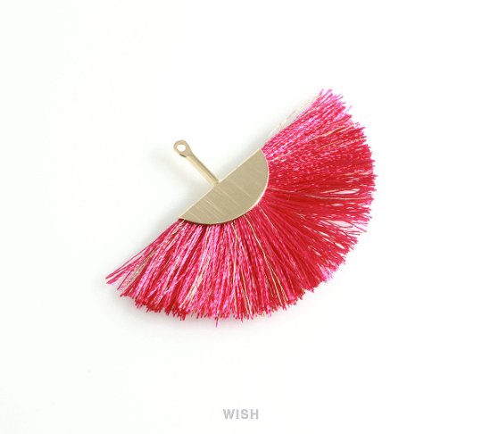 Semicircle Fuchsia Gold Thread Tassel in Gold, Semicircular Fuchsia Thread Pendant / TFSG-009-T