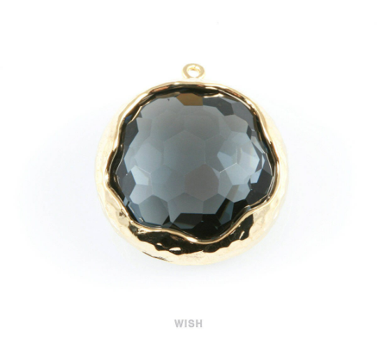 1 piece of Charcoal Faceted Glass Charms in Gold, Framed Round Pendant/ GCCG-011-P