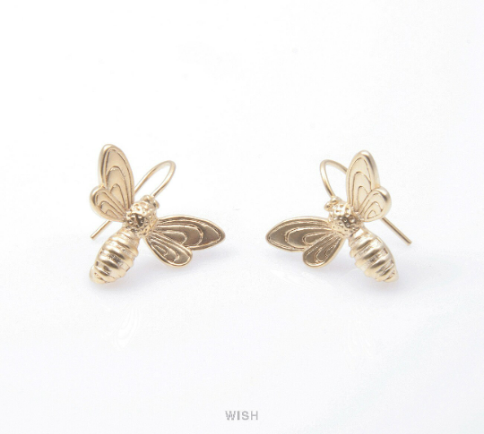Bee Hook Earrings in Matte Gold, Honey Bee Ear Hook /MMG-171-E