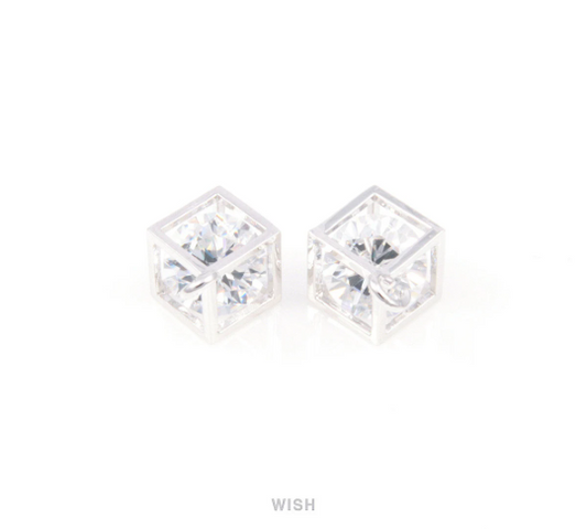 Round Cubic Zirconia in Rhodium Square Cage, Round Shape Cubic Zirconia / CRH-011-P (Medum)