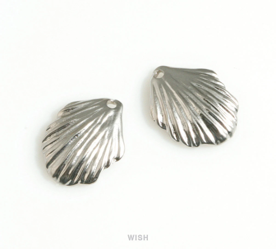 Large Seashell Charm in Matte Rhodium, Seashell Pendant / MMRH-680-P