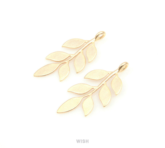 Six Leaves Twig Pendant in Matte Gold, Six Leaves Twig Charm / MMG-198-P