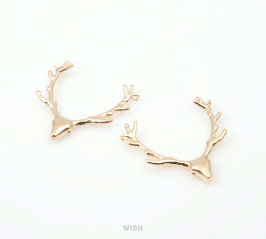 Reindeer Antler Pendants in Matte Gold, Antler Charm / MMG-178-P
