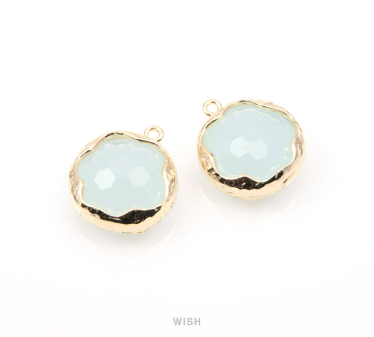 Alice Blue Faceted Glass Charms in Gold, Framed Round Pendant / GABG-090-P (Small)
