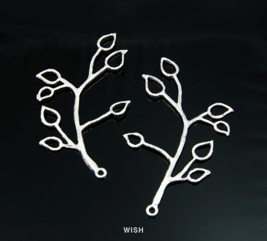 7 Leaves Branch Pendants in Matte Rhodium, Leaves and Branch Charms / MMRH-130-P