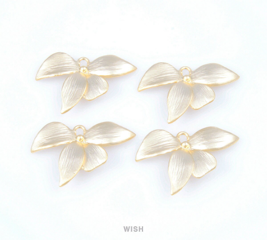 Orchid Flower Connectors in Matte Gold, Floral Charms / MMG-030-C