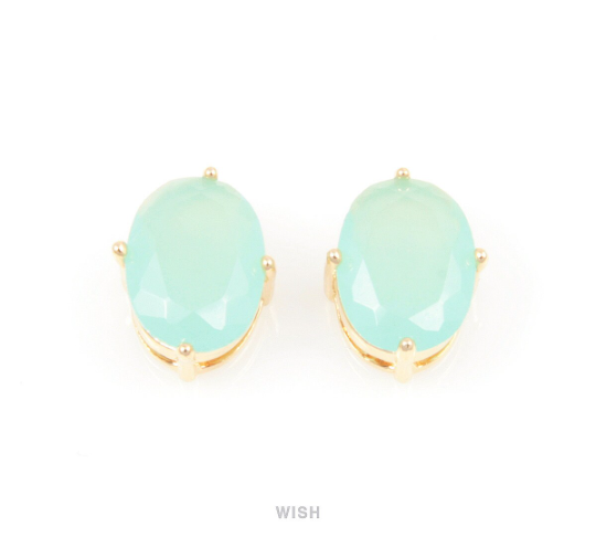 Mint Oval Faceted Glass Charm in Gold, Framed Pendants / GMTG-088-P