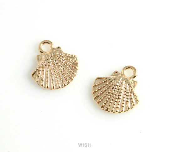 Scallop Seashell Pendant in Gold, Seashell Charm / MG-446-P (10pcs)