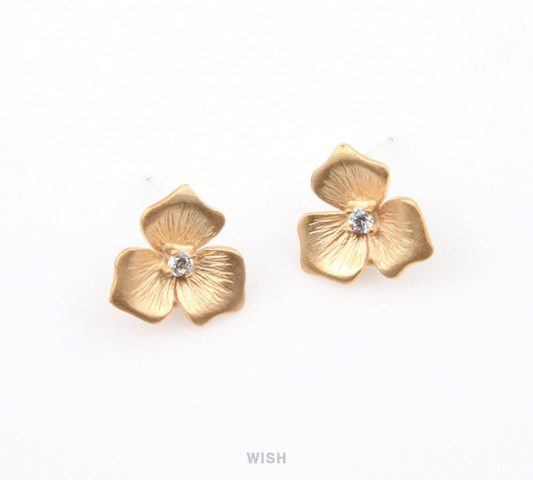 Flower with Cubic Zirconia Stud Earrings in Matte Gold, CZ Flower Ear Studs / MMG-261-E