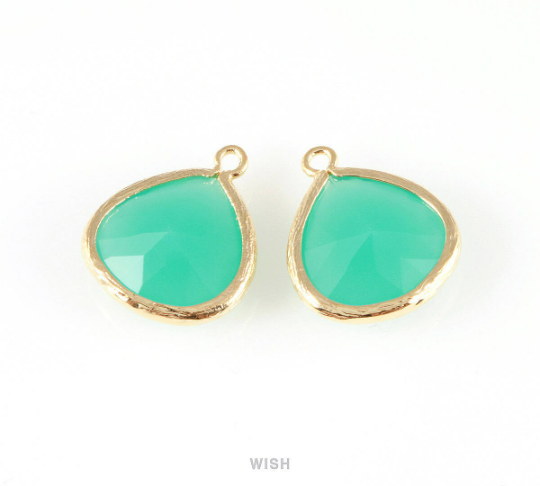 Mint Faceted Glass Charm in Gold, Framed Drop Glass Bead / GMTG-001-P (Large)