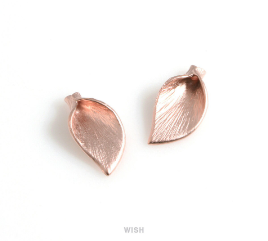 Small Lily Petal Pendants in Matte Rose Gold, Lily Charm / MMRG-347-P (4pcs)