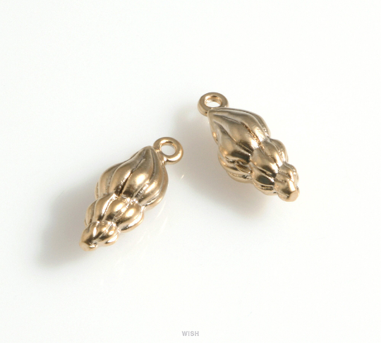 Seashell Pendant in Matte Gold, Seashell Charm / MMG-625-P