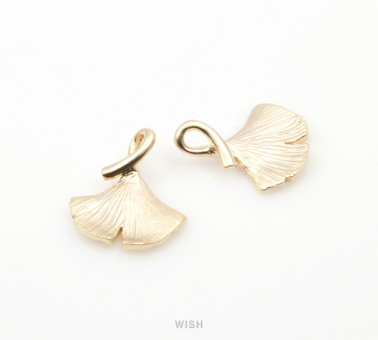 Ginkgo Leaf Pendant in Matte Gold, Textured Ginkgo Leaf Charm / MMG-239-P