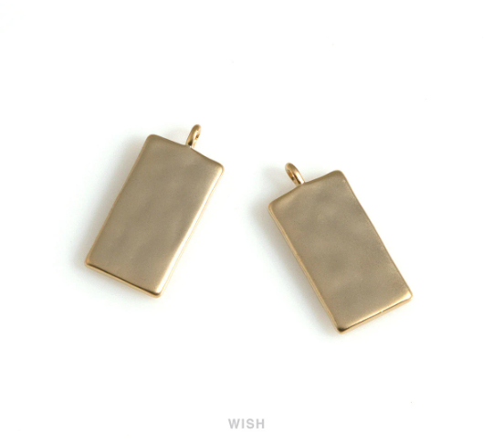 Hammered Rectangle Pendants in Matte Gold, Hammered Rectangle Charms / MMG-663-P