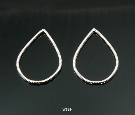 Teardrop Pendants in Gold, Teardrop Outline Charms /MG-007-P (Large)