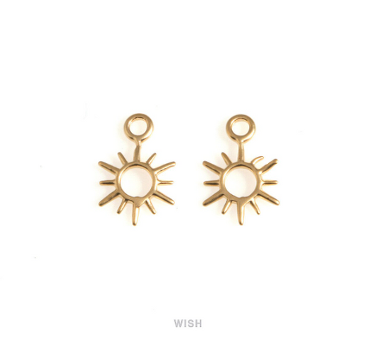 Small Sun Pendants in Matte Gold, Dainty Sun Charms / MMG-624-P2