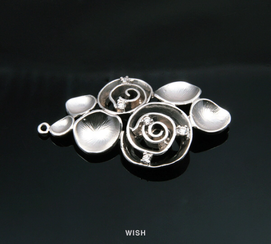 Rose Bouquet Connectors in Matte Rhodium, Rose Charms / MMRH-056-C