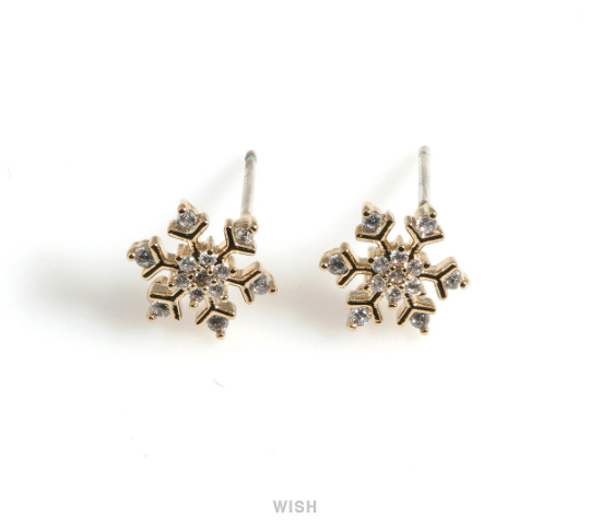 Snowflake Stud Earrings with CZ in Gold, CZ Snow Crystal Stud Earrings / CG-073-E