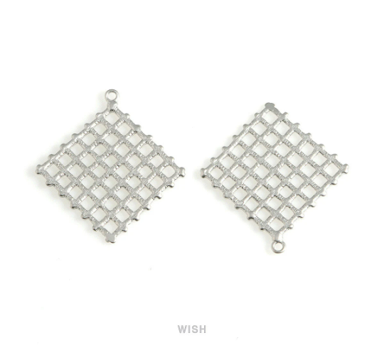 Diamond Pattern in Matte Rhodium, Diamond Shaped Charm /MMRH-595-P