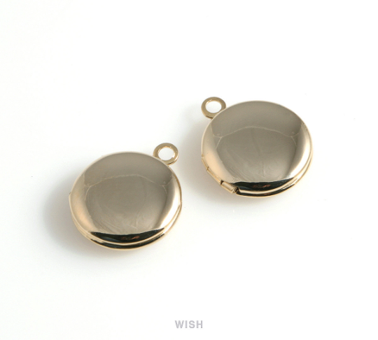 Elegant Round Gold Locket, Round Locket Charm / MG-474-P