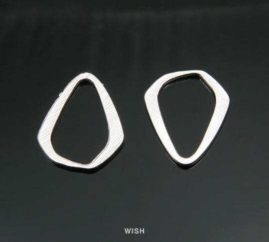 Open Drop Pendant in Matte Rhodium, Open Teardrop Charm / MMRH-309-P (4pcs)