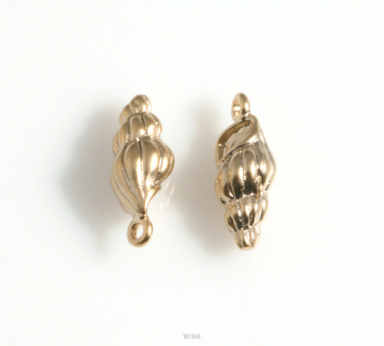 Seashell Pendant in Matte Gold, Seashell Charm / MMG-625-P