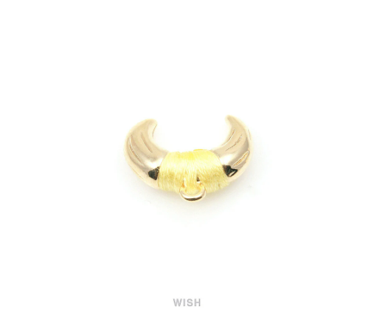 Metal Horn Pendant in Gold with Yellow Strap, 16k Gold Bull's Horn Charm / MYWG-003-P (Small)