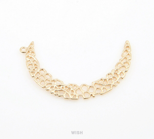 Mesh Crescent Pendant in Matte Gold, Crescent Charm / MMG-334-P