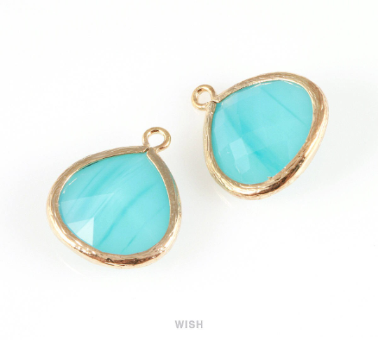 Sky Blue Faceted Glass Charm in Gold, Framed Drop Glass Bead / GSBG-001-P