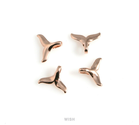 Small Whale Tail Pendant in Rose Gold, Mermaid Tail Charm / MRG-550-P