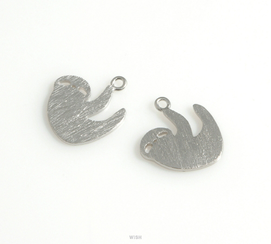Sloth Pendant in Matte Rhodium, Sloth Charm / MMRH-616-P