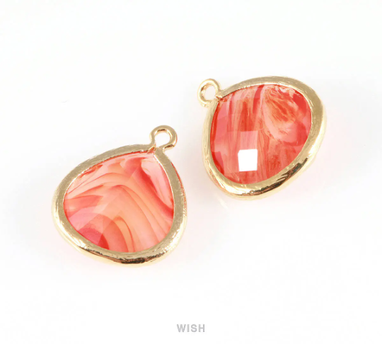 Red Marble Faceted Glass Charm in Gold, Framed Drop Glass Bead / GRMG-001-P (Large)