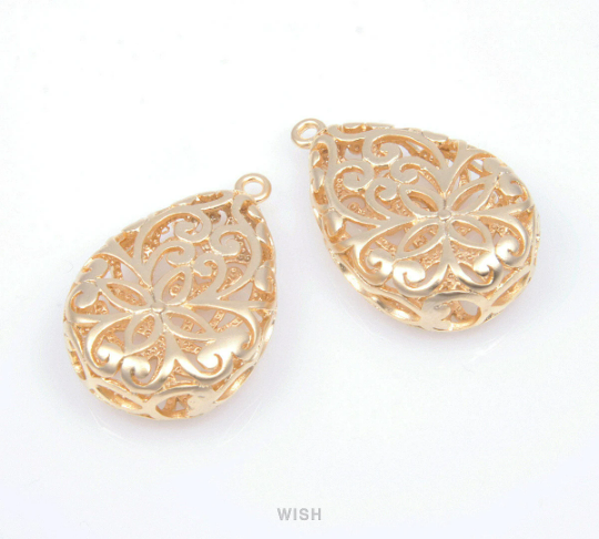 Flower in Teardrop Pendants in Matte Gold, Floral Teardrop Charms / MMG-126-P