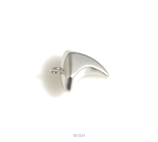 Tooth Shape Pendants in Matte Rhodium, Tooth Shape Charms / MMRH-693-P