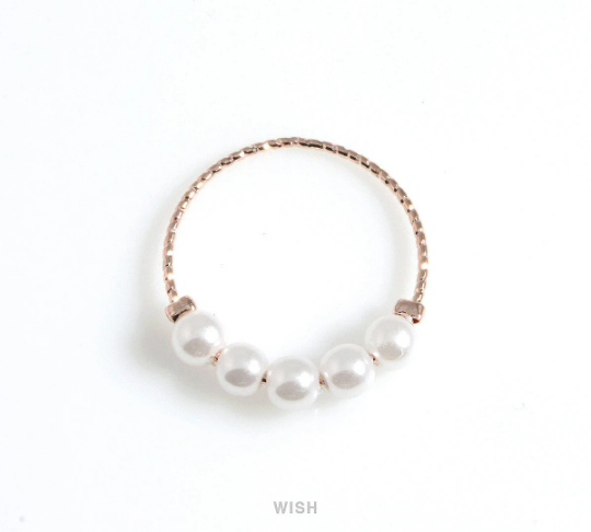 Textured Circle Ring with 5 Pearls in Rose Gold, 5 Pearls Textured Circle Charm/ MRG-515-P