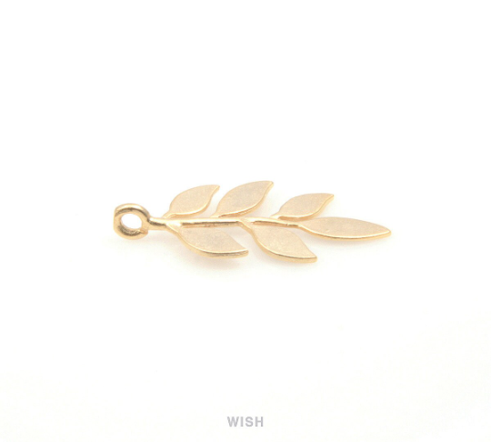 Six Leaves Twig Pendant in Matte Gold, Six Leaves Twig Charm / MMG-198-P
