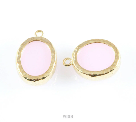 Rose Quartz Faceted Glass Charms in Gold, Framed Oval Pendant  / GRQG-009-P