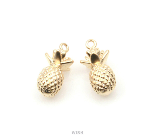 Pineapple Pendants in Matte Gold, Solid Pineapple Charms / MMG-183-P