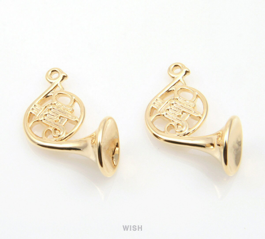 French Horn Pendants in Gold, Musical Instrument Charms /MG-327-P