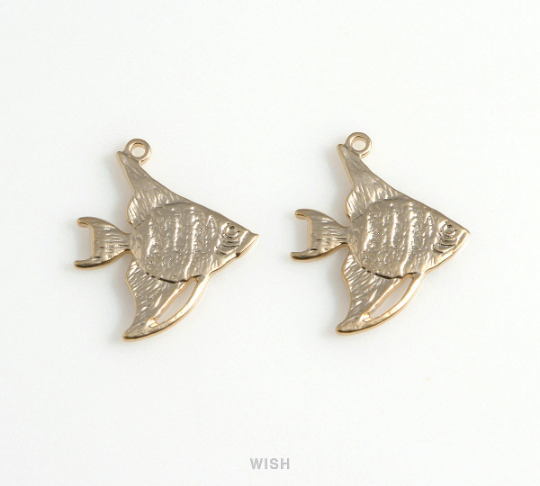 Angel Fish Pendants in Matte Gold, Angel Fish Charm / MMG-590-P