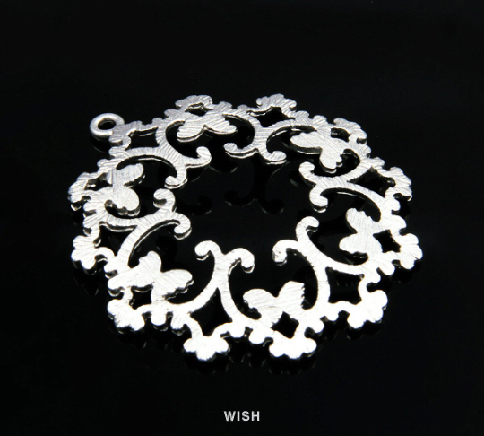 Round Oriental Pendants in Matte Rhodium, Butterfly Theme Charms / MMRH-124-P