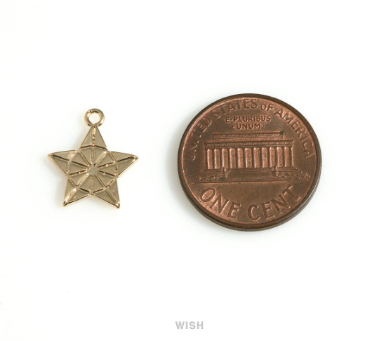 Textured Star Charm in Gold, Star Pendant / MMG-689-P