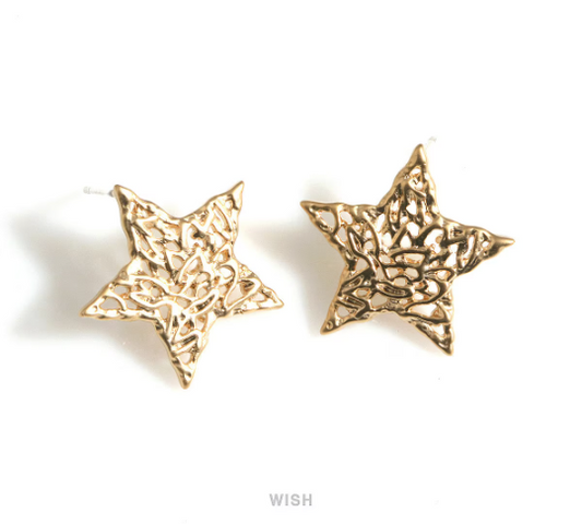 Mesh Star Stud Earrings in Matte Gold, Large Star Post Earrings / MMG-703-E