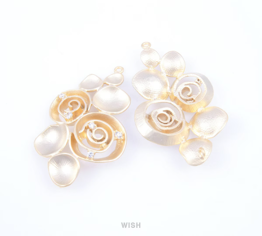 Rose Bouquet Connectors in Matte Gold, Rose Charms / MMG-056-C