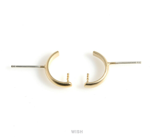 Semicircle Stud Earrings in Matte Gold, Semicircle Ear Studs /MMG-551-E