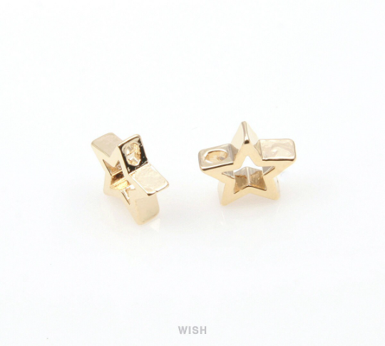 Open Star Pendant in Gold, Star Outline Charm / MG-290-P