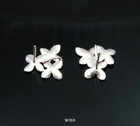 3 Flower Stud Earrings in Matte Rhodium, Flower Leaves Stud Ear Post / MMRH-098-E